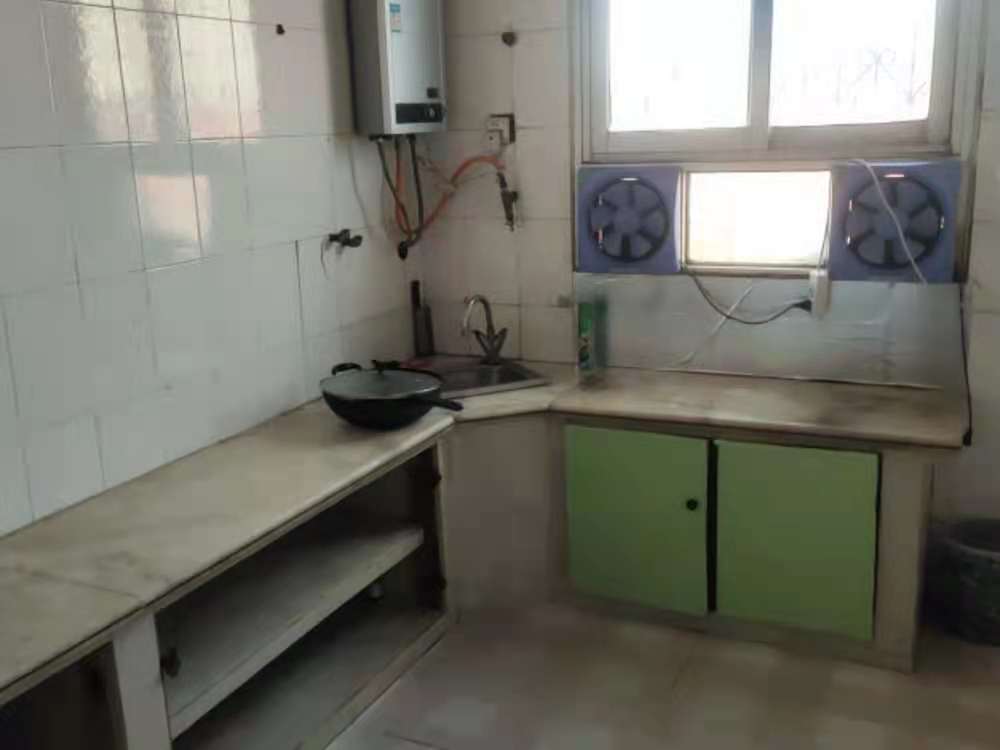 锦龙小区 3室2厅1卫 1000.0元/月 锦龙小区 3室2厅1卫 1000.0元/月室内图