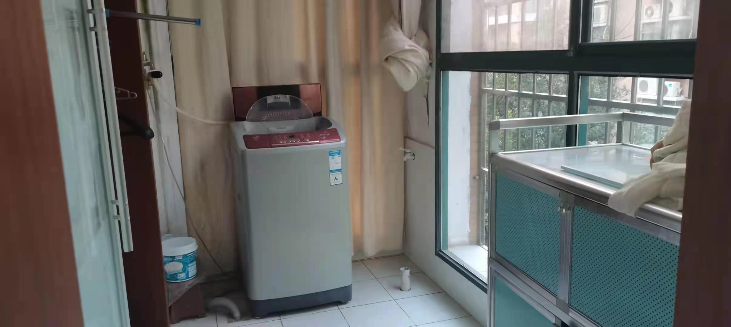 欧洲花园保健巷89号 2室2厅1卫 1500.0元/月 欧洲花园保健巷89号 2室2厅1卫 1500.0元/月室内图