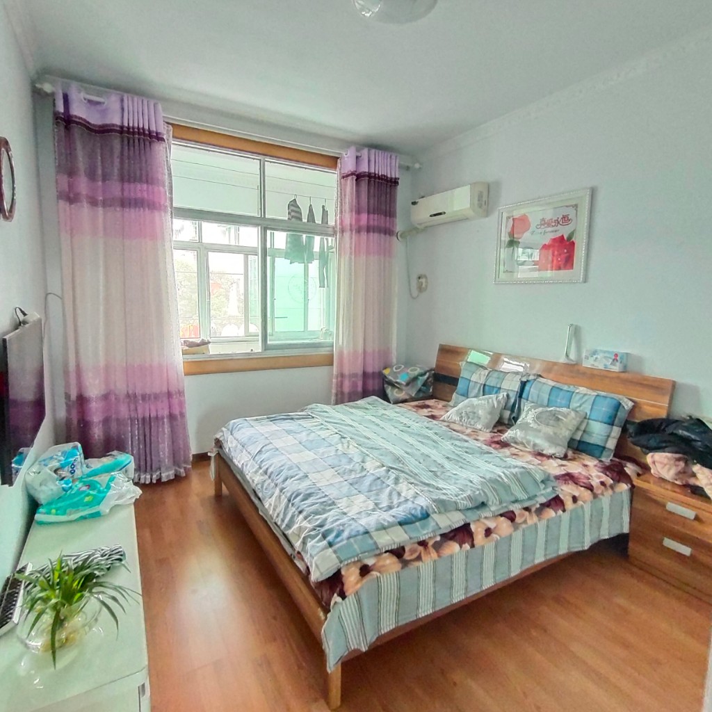 农机安全监理站 3室2厅2卫 59.8万 农机安全监理站 3室2厅2卫 59.8万客厅