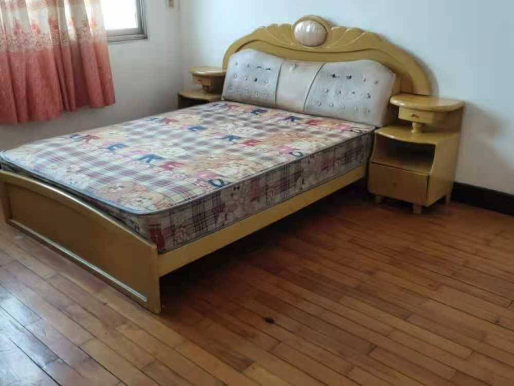 锦龙小区 3室2厅1卫 1000.0元/月 锦龙小区 3室2厅1卫 1000.0元/月室内图