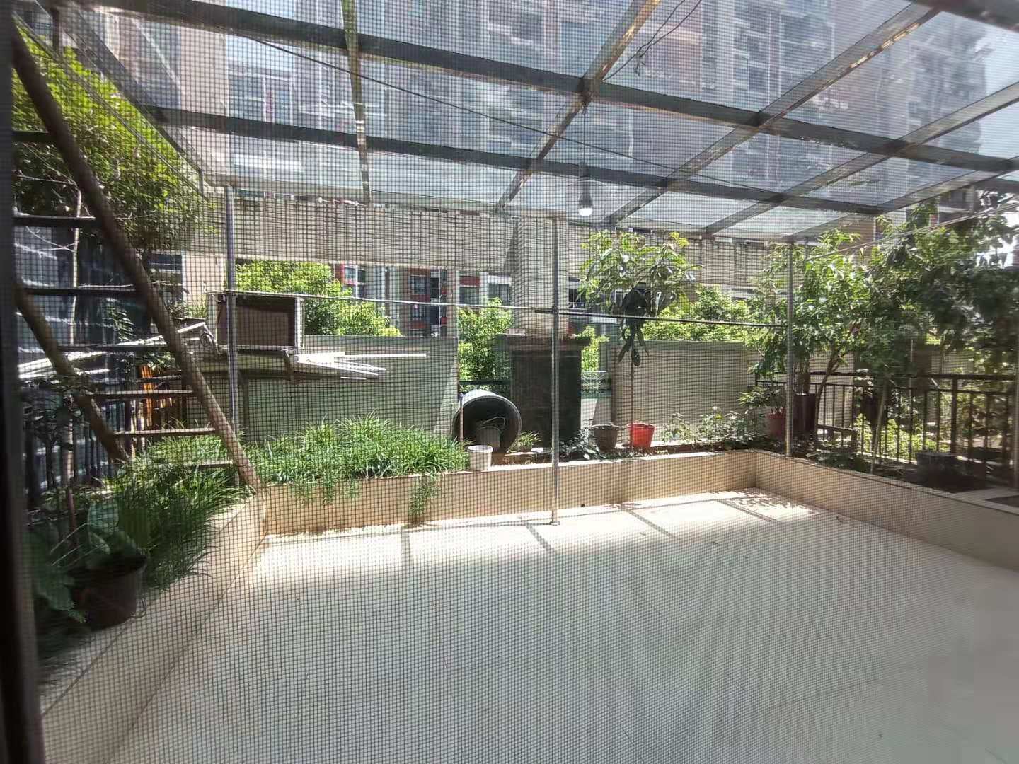 愉景湾东域 3室2厅1卫 2200.0元/月 愉景湾东域 3室2厅1卫 2200.0元/月室内图