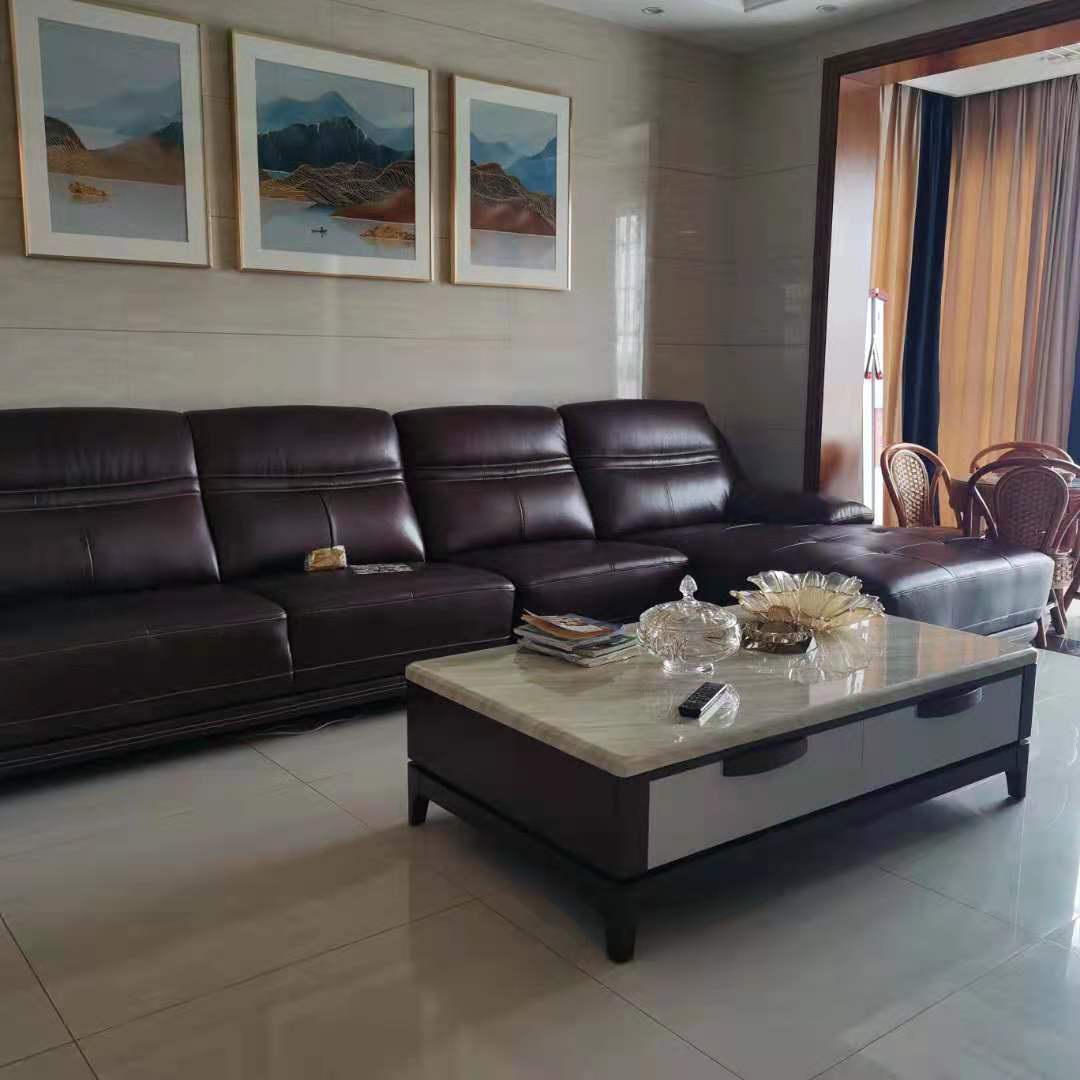 学府花园(文苑瑞景)  3室2厅2卫    110.0万 学府花园(文苑瑞景)  3室2厅2卫    110.0万客厅