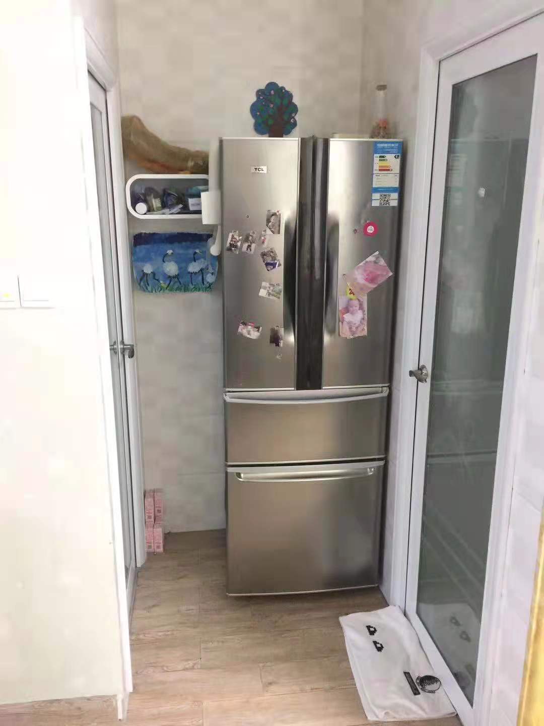 印象华都 1室1厅1卫 1100.00元/月 印象华都 1室1厅1卫 1100.00元/月室内图