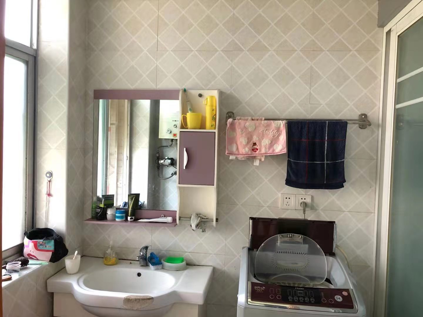 诚信家苑  2室2厅1卫    51.8万 诚信家苑  2室2厅1卫    51.8万