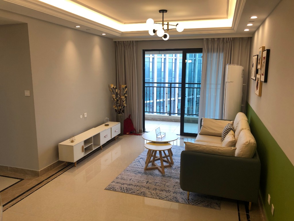 中海锦江城云熙二期  3室1厅1卫    3000.0元/月室内图