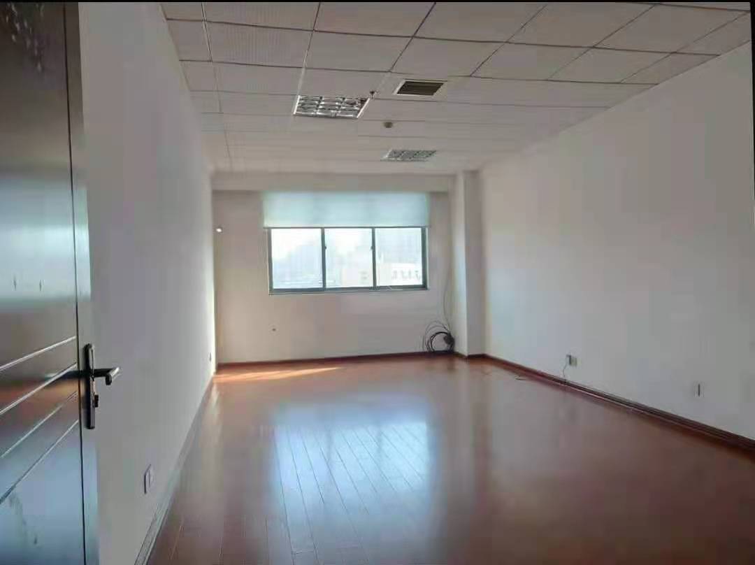 财富大厦 1室1厅1卫 1200.0元/月 财富大厦 1室1厅1卫 1200.0元/月室内图