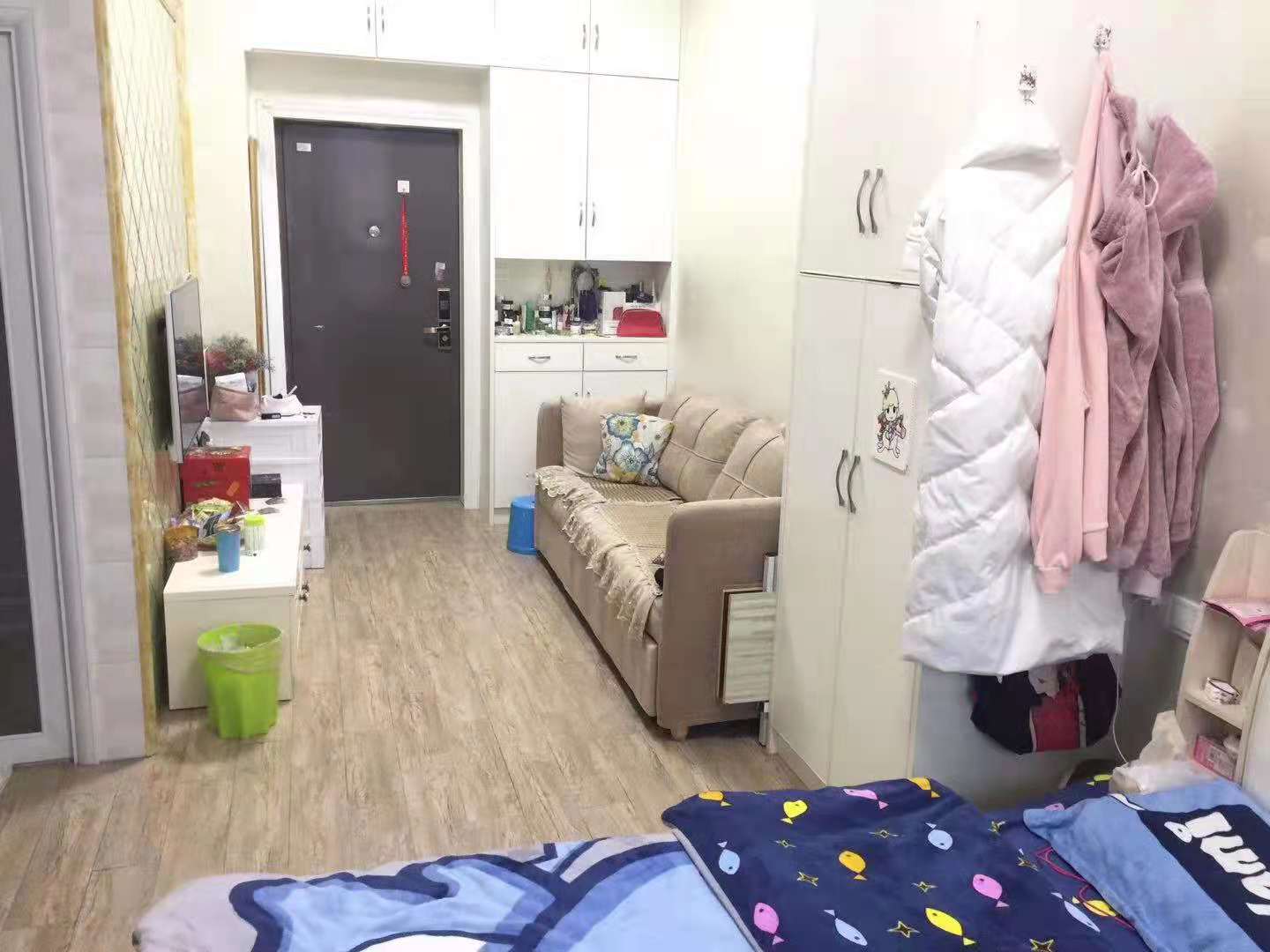 印象华都 1室1厅1卫 1100.00元/月 印象华都 1室1厅1卫 1100.00元/月室内图