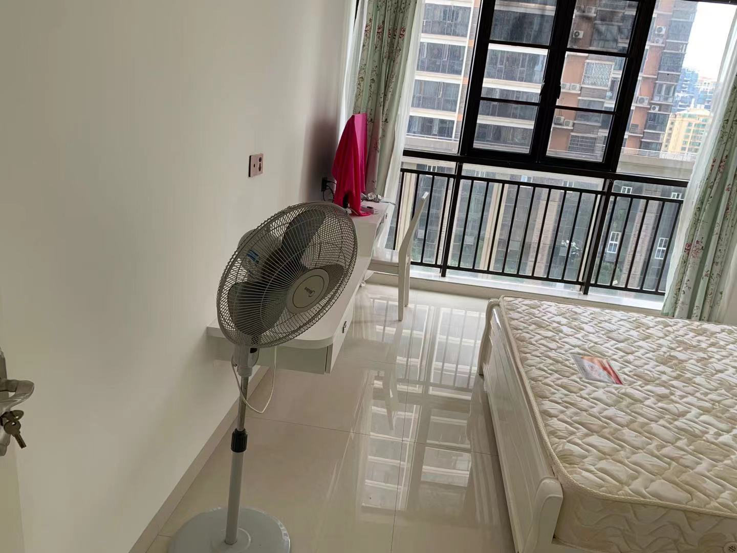 星月都会  1室1厅1卫    1580.0元/月 星月都会  1室1厅1卫    1580.0元/月室内图