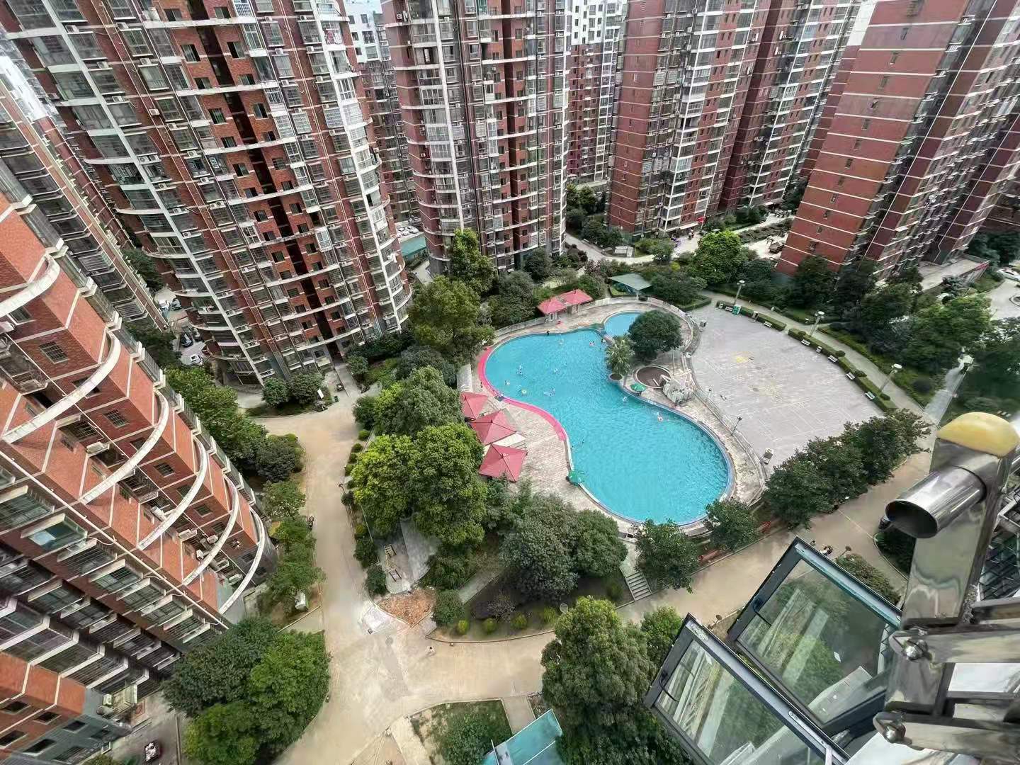 东方豪苑  3室2厅2卫   90.00万小区图