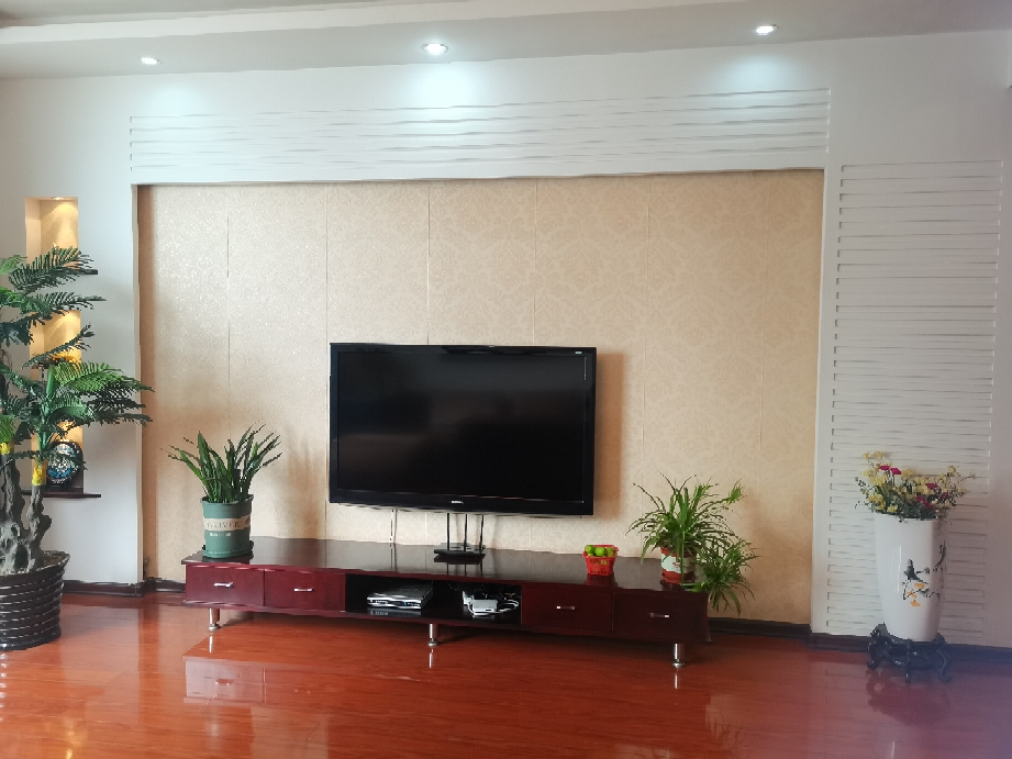 碧水馨城 3室2厅2卫 86.8万 碧水馨城 3室2厅2卫 86.8万客厅