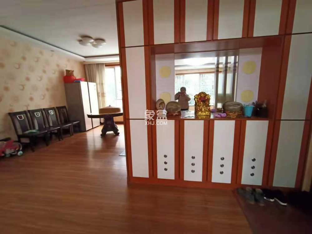 延溪花园  3室2厅2卫    66.0万