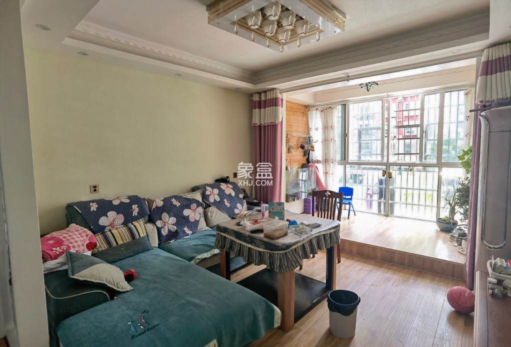 御景园 3室2厅1卫 68.80万 御景园 3室2厅1卫 68.80万客厅