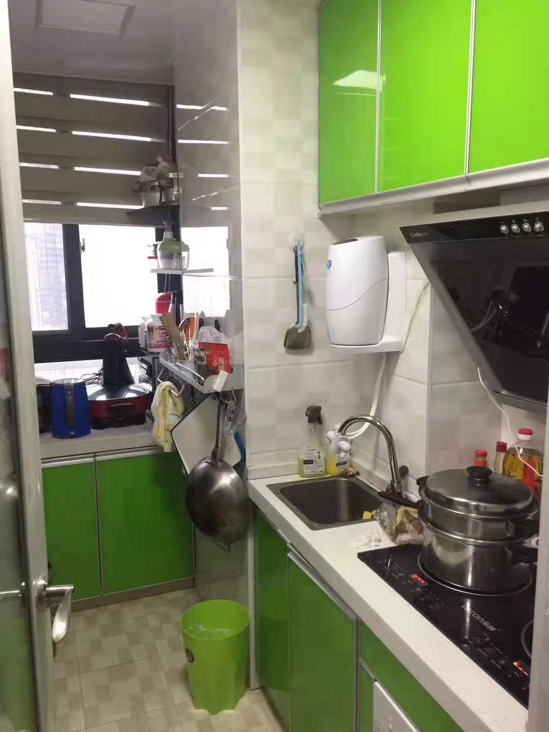 印象华都 1室1厅1卫 1100.00元/月 印象华都 1室1厅1卫 1100.00元/月室内图