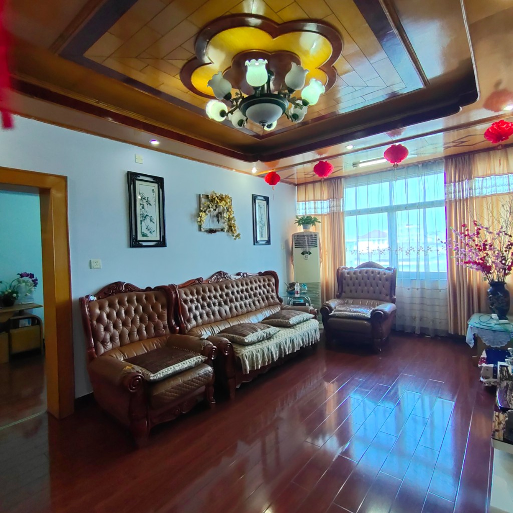 泊富香堤溪岸  3室2厅1卫    48.8万 泊富香堤溪岸  3室2厅1卫    48.8万室内图1