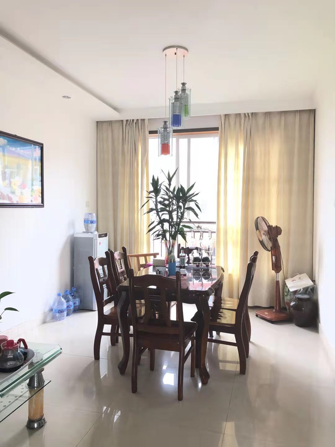 延溪花园  3室2厅2卫    59.8万 延溪花园  3室2厅2卫    59.8万客厅