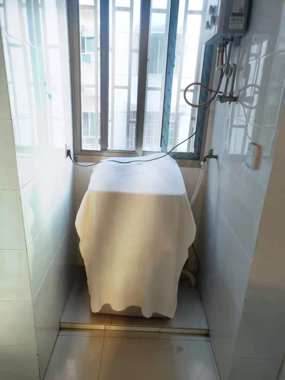 金星小区  2室1厅1卫   1300.00元/月室内图