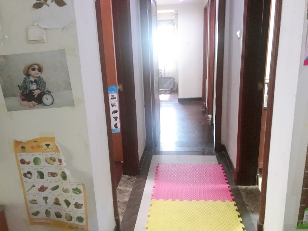 恒大名都  4室2厅1卫    3000.0元/月室内图