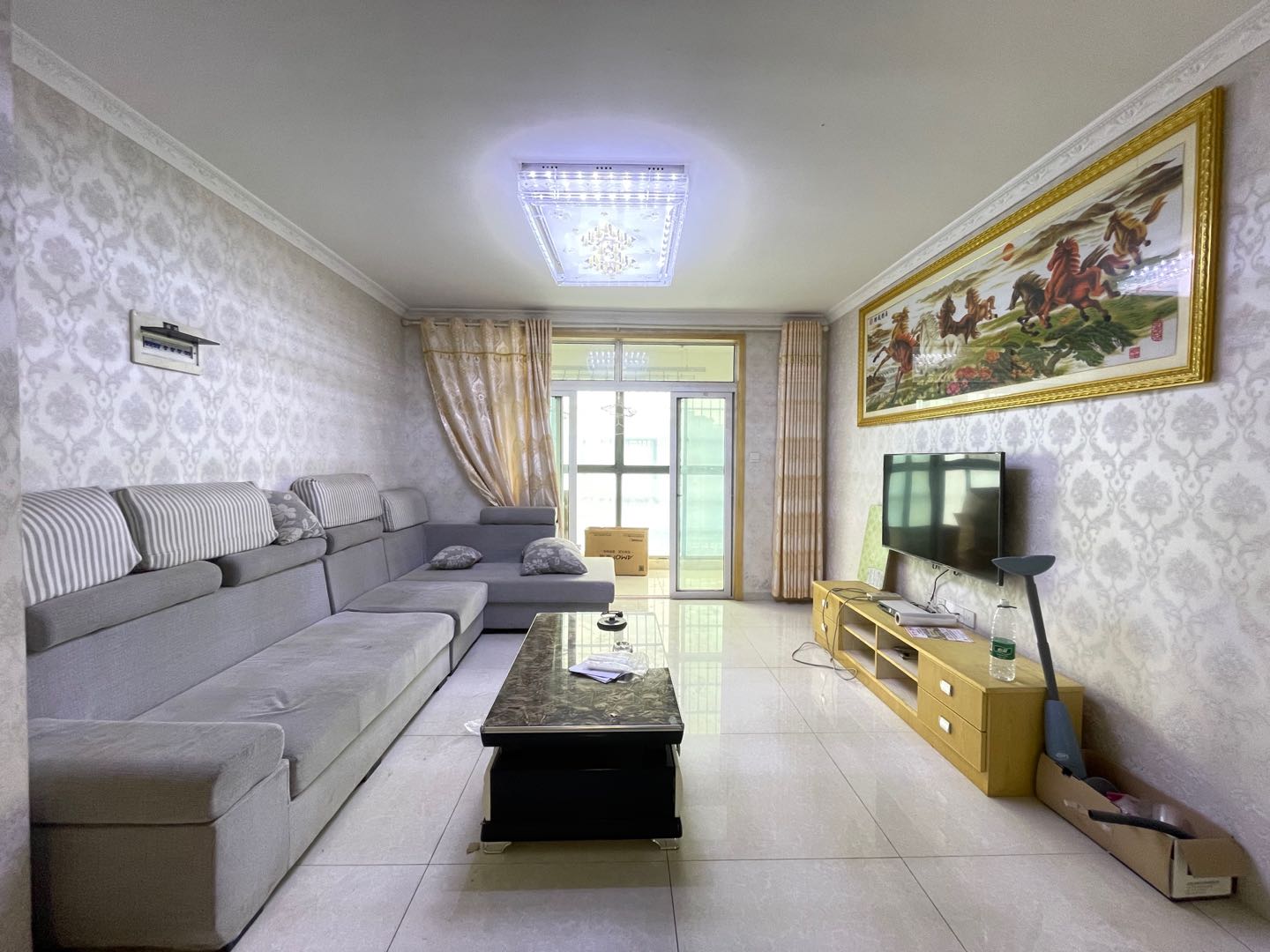 鑫天格林香山 4室2厅1卫 1800.0元/月 鑫天格林香山 4室2厅1卫 1800.0元/月室内图