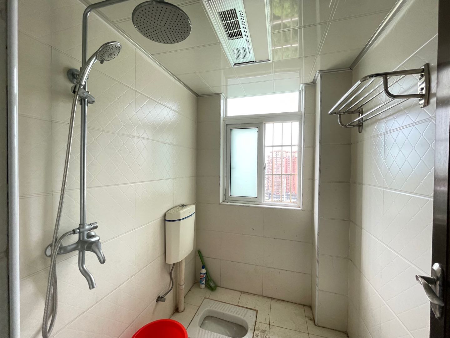 鑫天格林香山 4室2厅1卫 1800.0元/月 鑫天格林香山 4室2厅1卫 1800.0元/月室内图