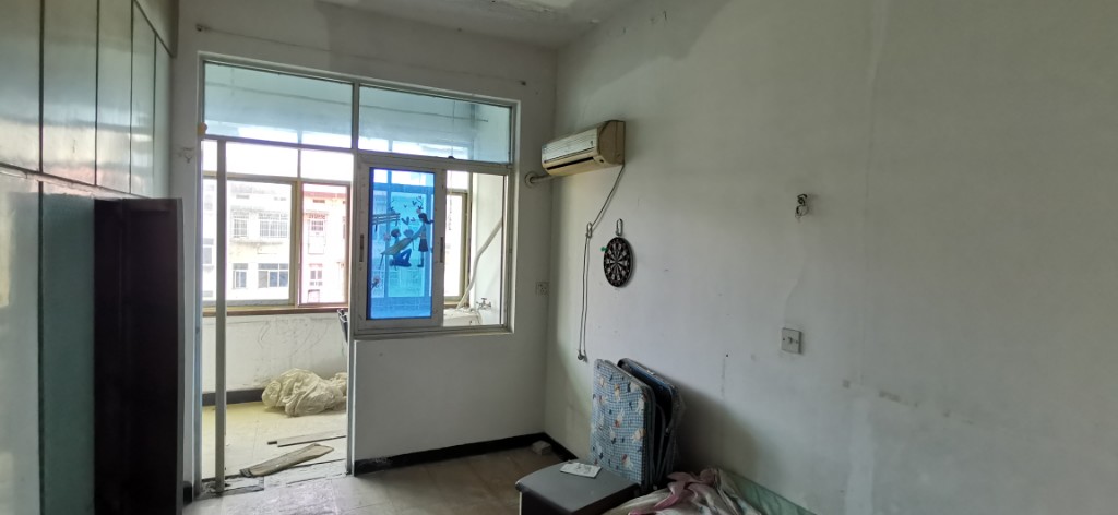 绕城家园 2室2厅1卫 1600.0元/月 绕城家园 2室2厅1卫 1600.0元/月室内图