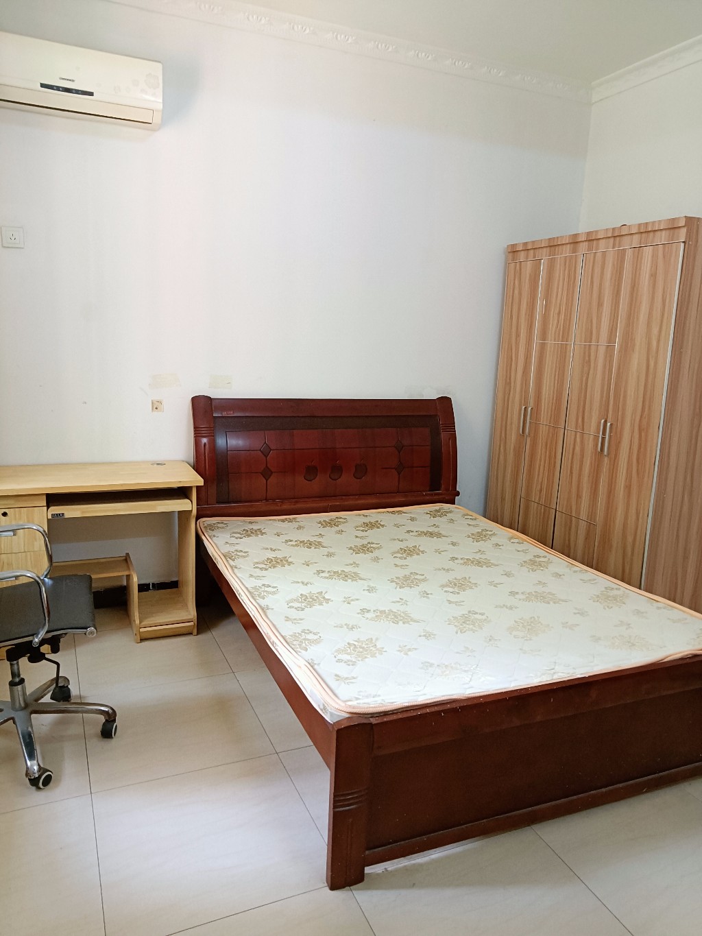 金子湾春晖花园 2室1厅1卫 1600.0元/月 金子湾春晖花园 2室1厅1卫 1600.0元/月室内图