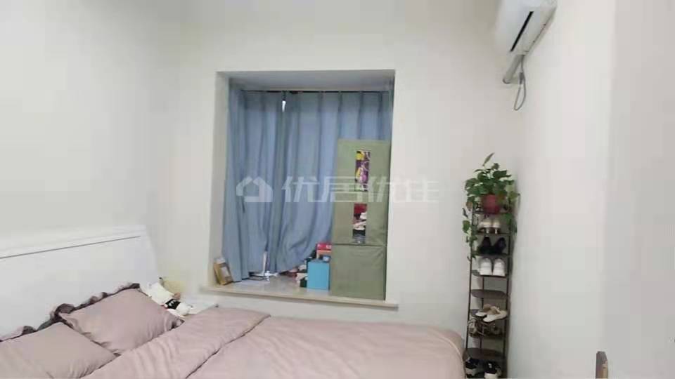 诚信书香苑  2室1厅1卫   58.80万卧室