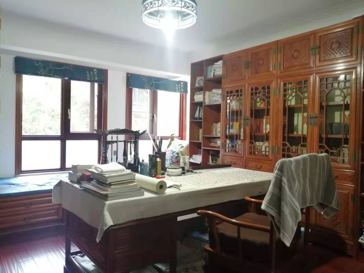 金益紫檀 4室2厅2卫 80.0万 金益紫檀 4室2厅2卫 80.0万卧室