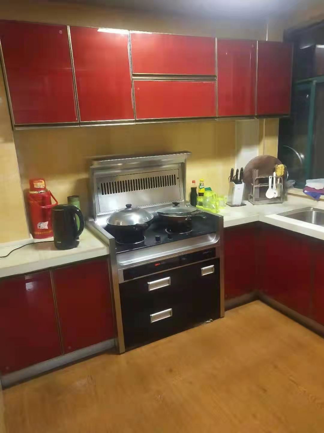 沙港花园 3室2厅1卫 2500.0元/月 沙港花园 3室2厅1卫 2500.0元/月室内图