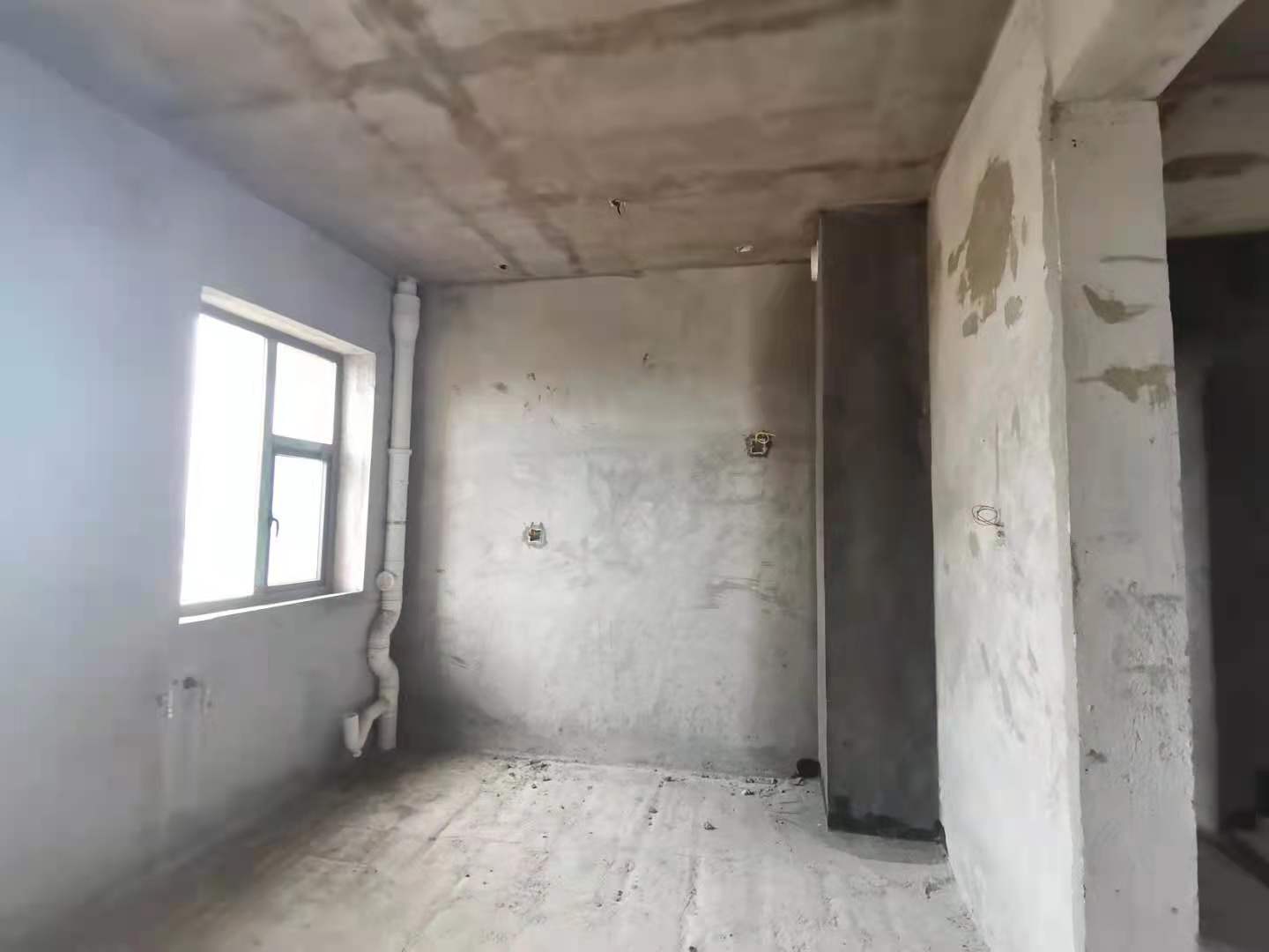 诚信广场 3室2厅2卫 89.8万 诚信广场 3室2厅2卫 89.8万厨房