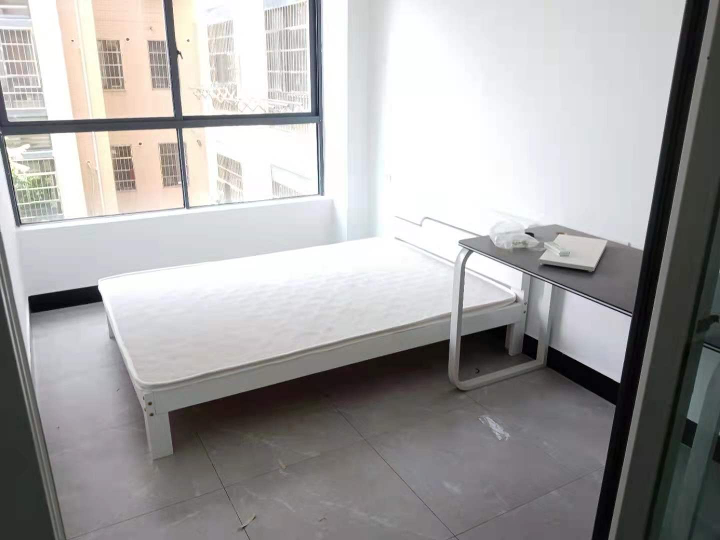 山水印象(愿景想山) 3室2厅1卫 1600.0元/月 山水印象(愿景想山) 3室2厅1卫 1600.0元/月室内图