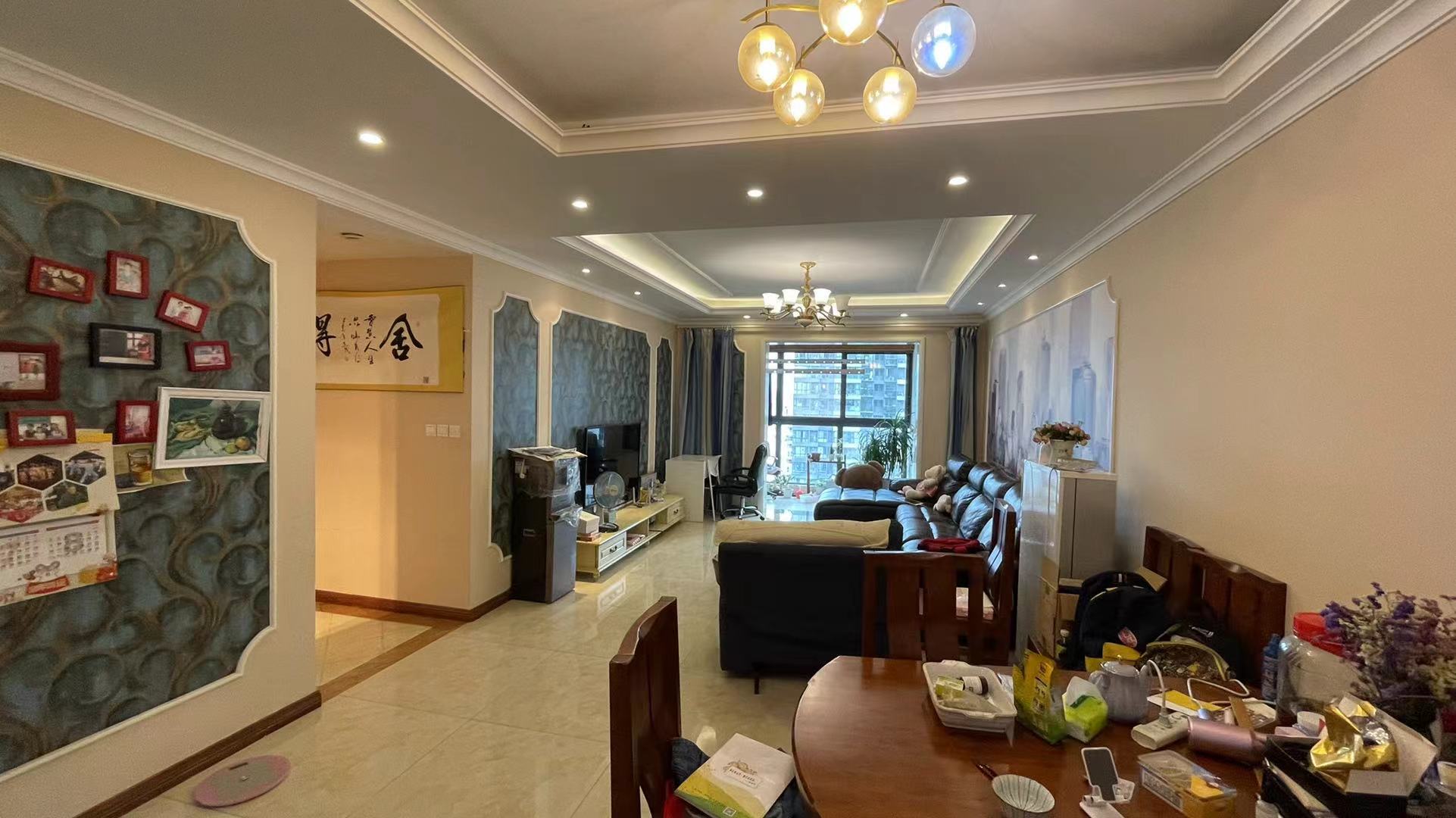 中铁丶西子香荷  3室2厅2卫    4000.0元/月 中铁丶西子香荷  3室2厅2卫    4000.0元/月室内图