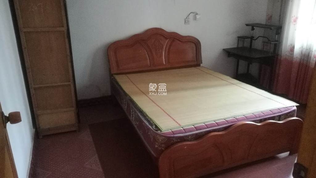 塑料厂二生活区 2室2厅1卫 750.0元/月 塑料厂二生活区 2室2厅1卫 750.0元/月室内图