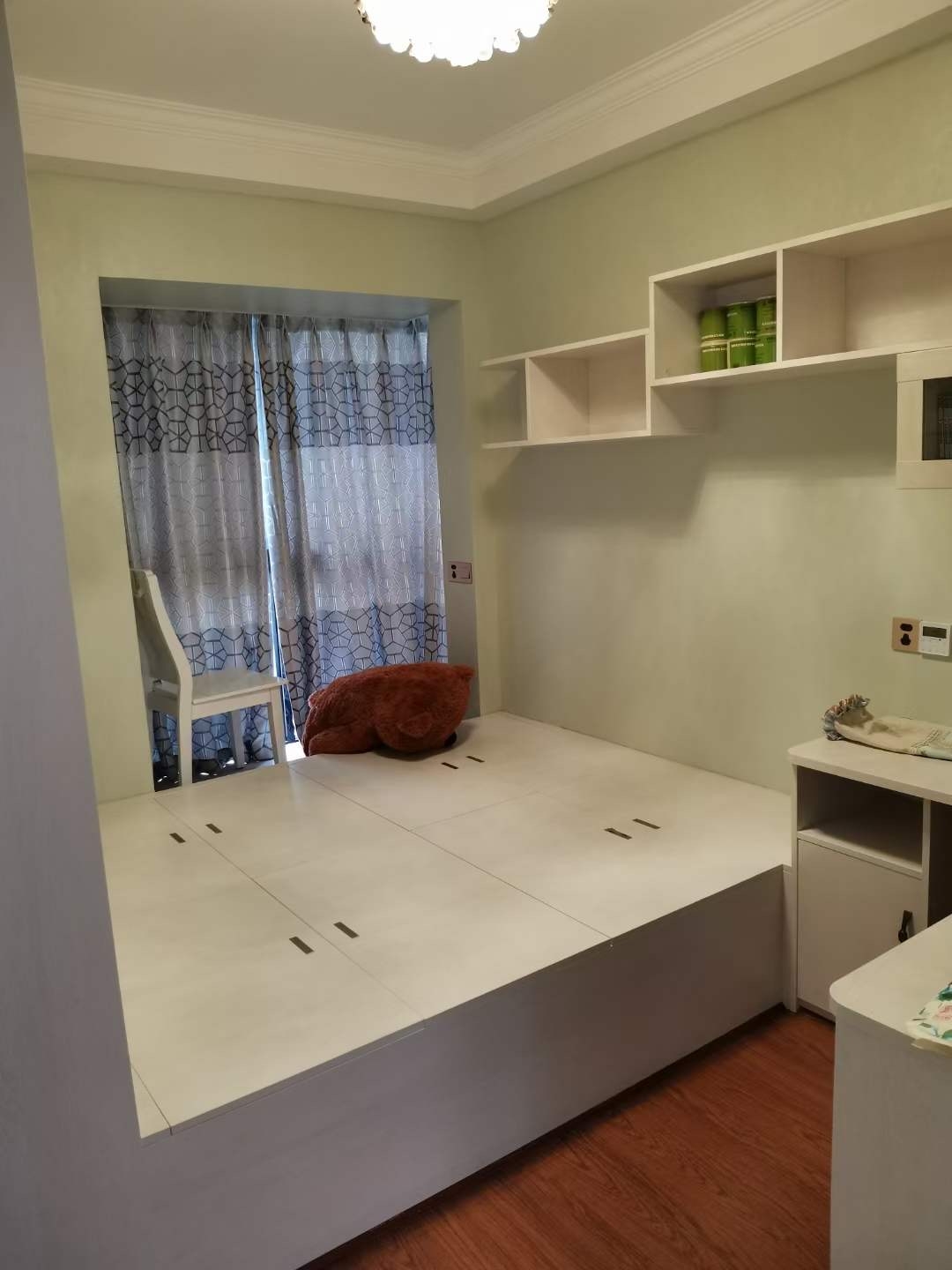 盛世桃源  3室2厅2卫    99.8万 盛世桃源  3室2厅2卫    99.8万卧室