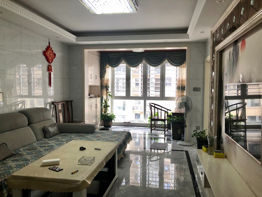 五江碧桂园城市广场 3室2厅2卫 2680.0元/月 五江碧桂园城市广场 3室2厅2卫 2680.0元/月室内图