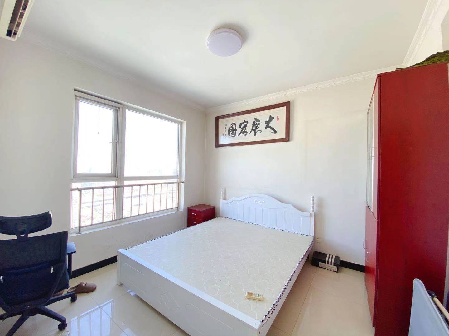 华城泊郡  2室2厅1卫   2600.00元/月室内图