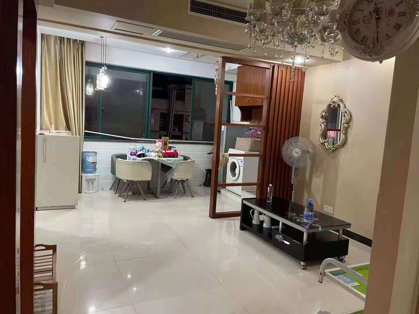 君临新世界 2室1厅1卫 2200.0元/月 君临新世界 2室1厅1卫 2200.0元/月室内图