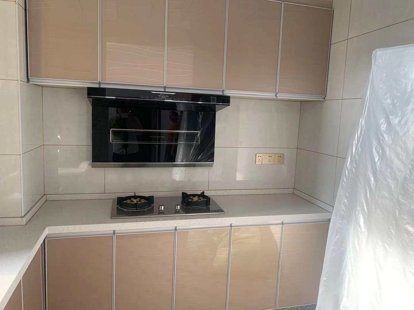 华邦深蓝时代广场  1室1厅1卫    1900.0元/月 华邦深蓝时代广场  1室1厅1卫    1900.0元/月室内图