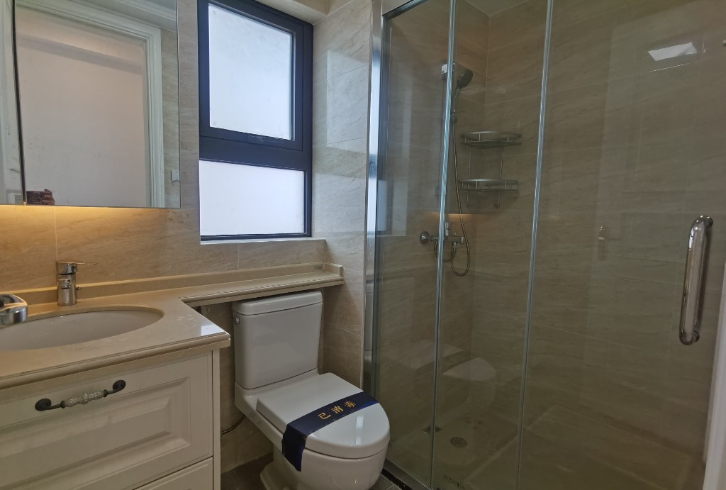 中海锦江城云熙一期  3室2厅2卫    2600.0元/月 中海锦江城云熙一期  3室2厅2卫    2600.0元/月室内图