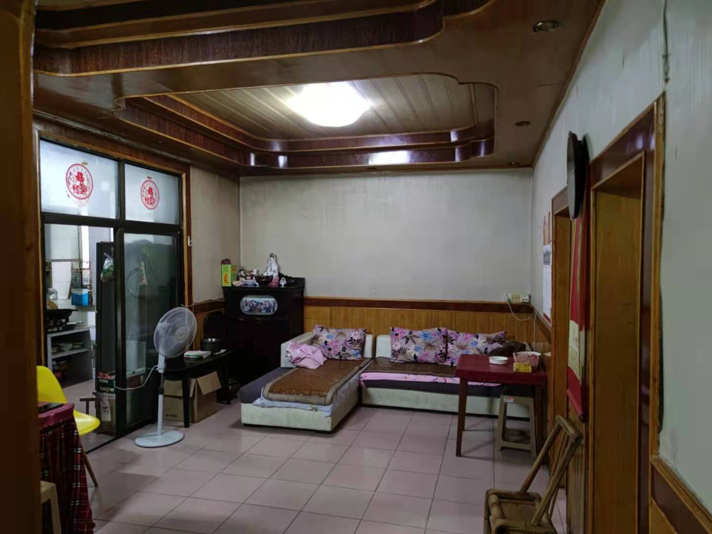 五金百货小区 2室1厅1卫 42.8万 五金百货小区 2室1厅1卫 42.8万户型图