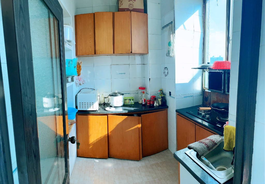 石头铺安置小区 3室2厅1卫 1000.0元/月 石头铺安置小区 3室2厅1卫 1000.0元/月室内图