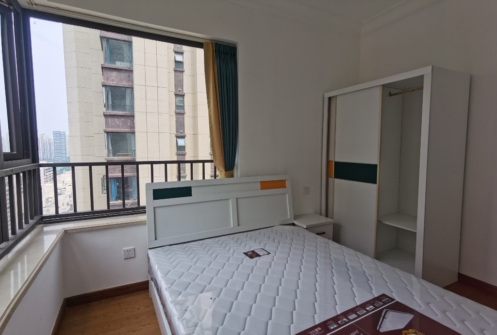 中海锦江城云熙一期  3室2厅2卫    2600.0元/月 中海锦江城云熙一期  3室2厅2卫    2600.0元/月室内图