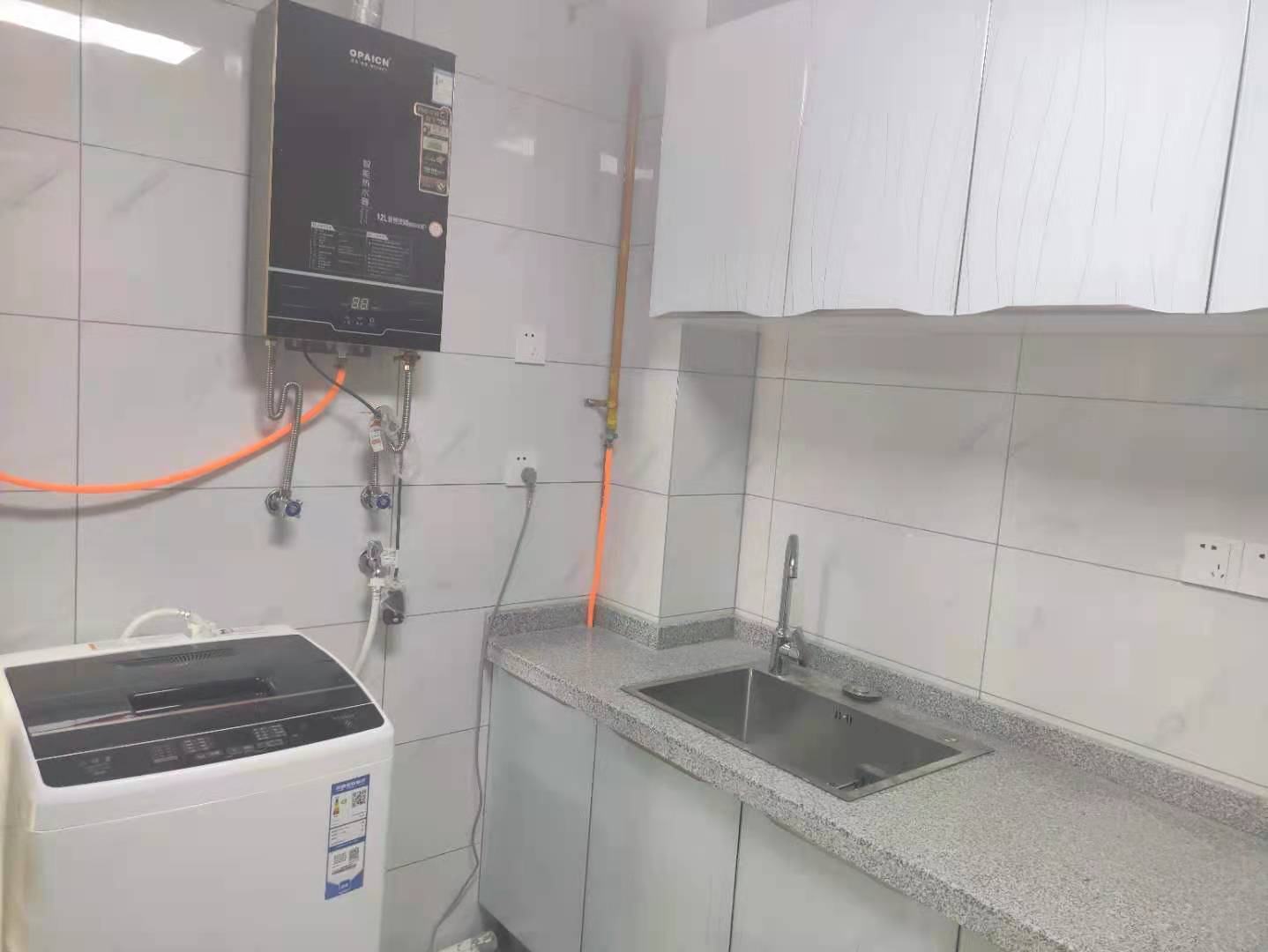 鑫苑鑫都汇南区  2室2厅1卫   2200.00元/月室内图