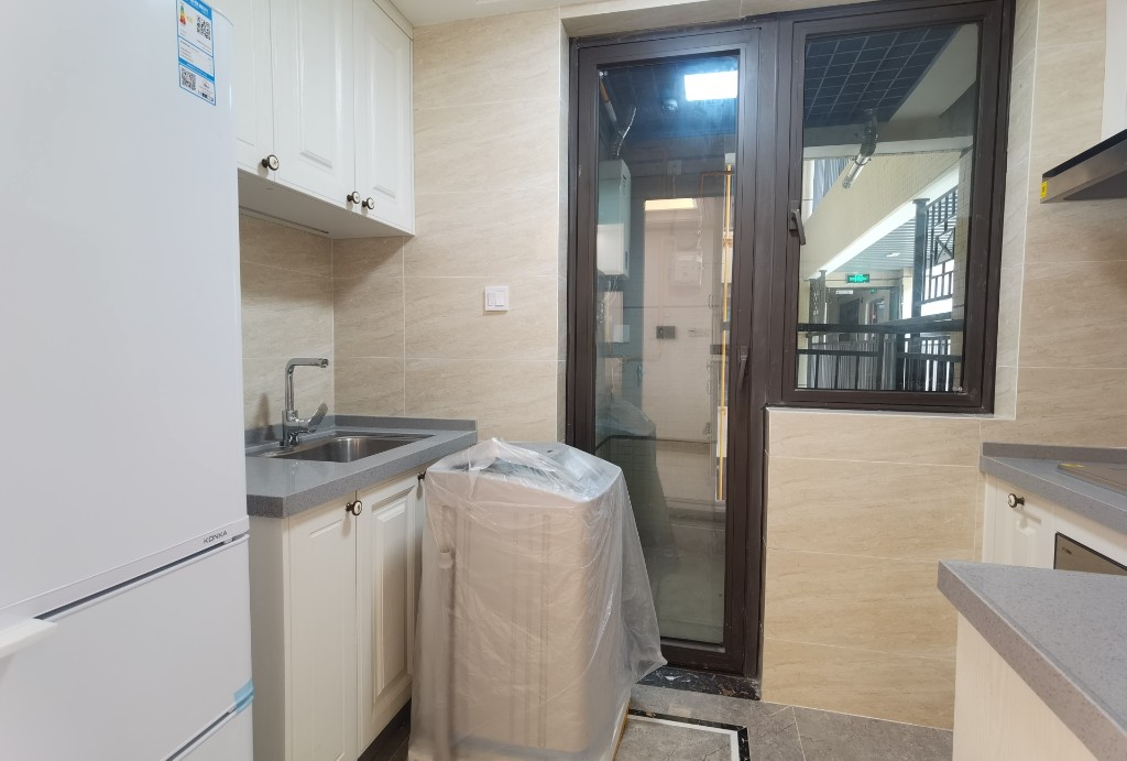 中海锦江城云熙一期  3室2厅2卫    2600.0元/月 中海锦江城云熙一期  3室2厅2卫    2600.0元/月室内图