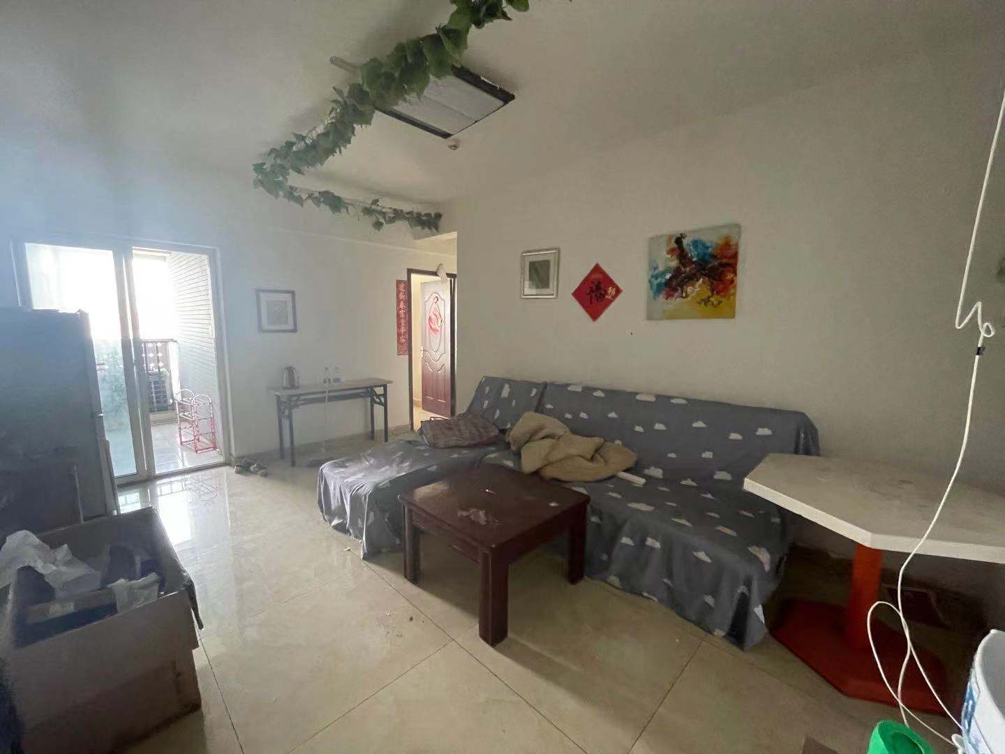 左右小区  2室1厅1卫    1800.0元/月 左右小区  2室1厅1卫    1800.0元/月室内图