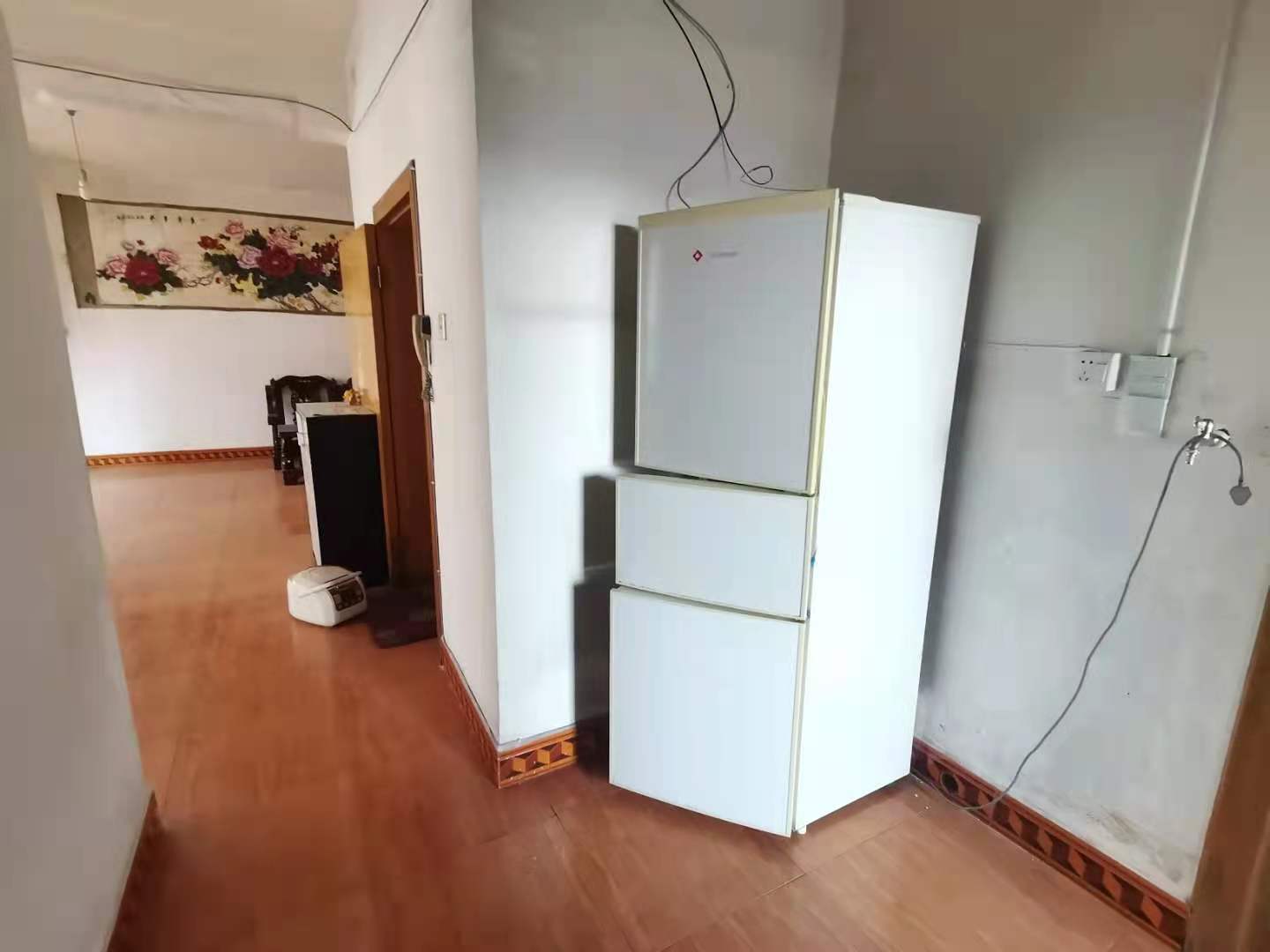 聚贤阁  2室2厅1卫    800.0元/月 聚贤阁  2室2厅1卫    800.0元/月室内图