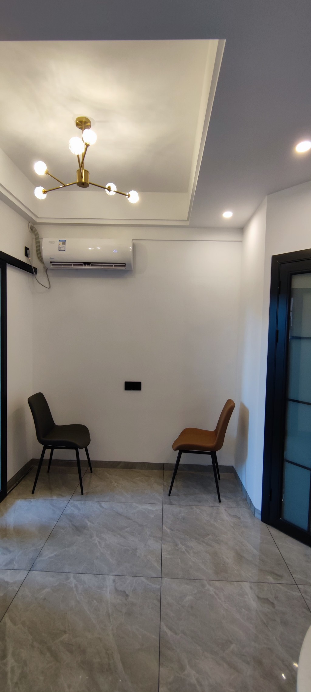 赫山新天地 1室1厅1卫 1400.0元/月 赫山新天地 1室1厅1卫 1400.0元/月室内图