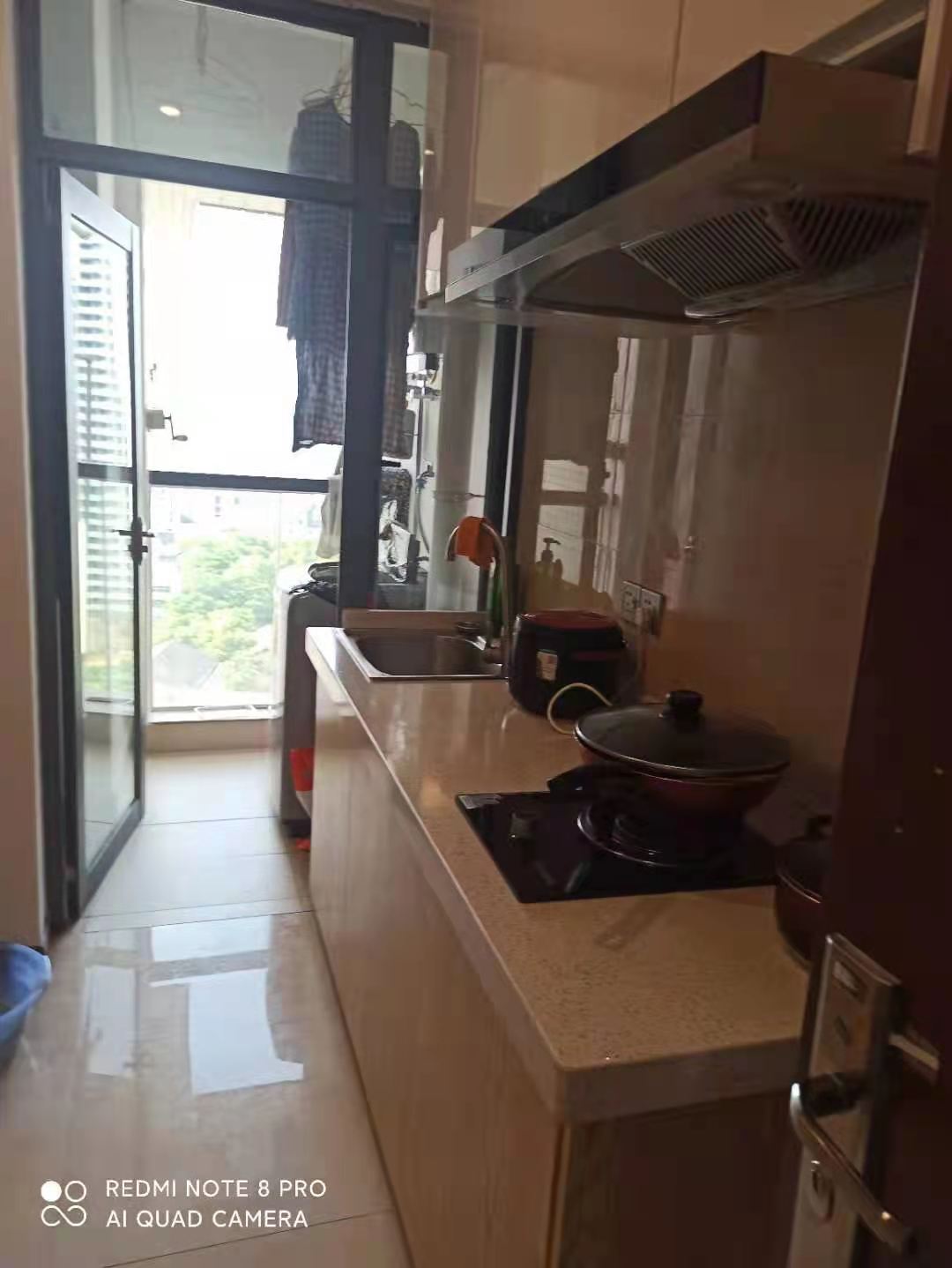 珠江愉景新城  1室1厅1卫   1350.00元/月室内图