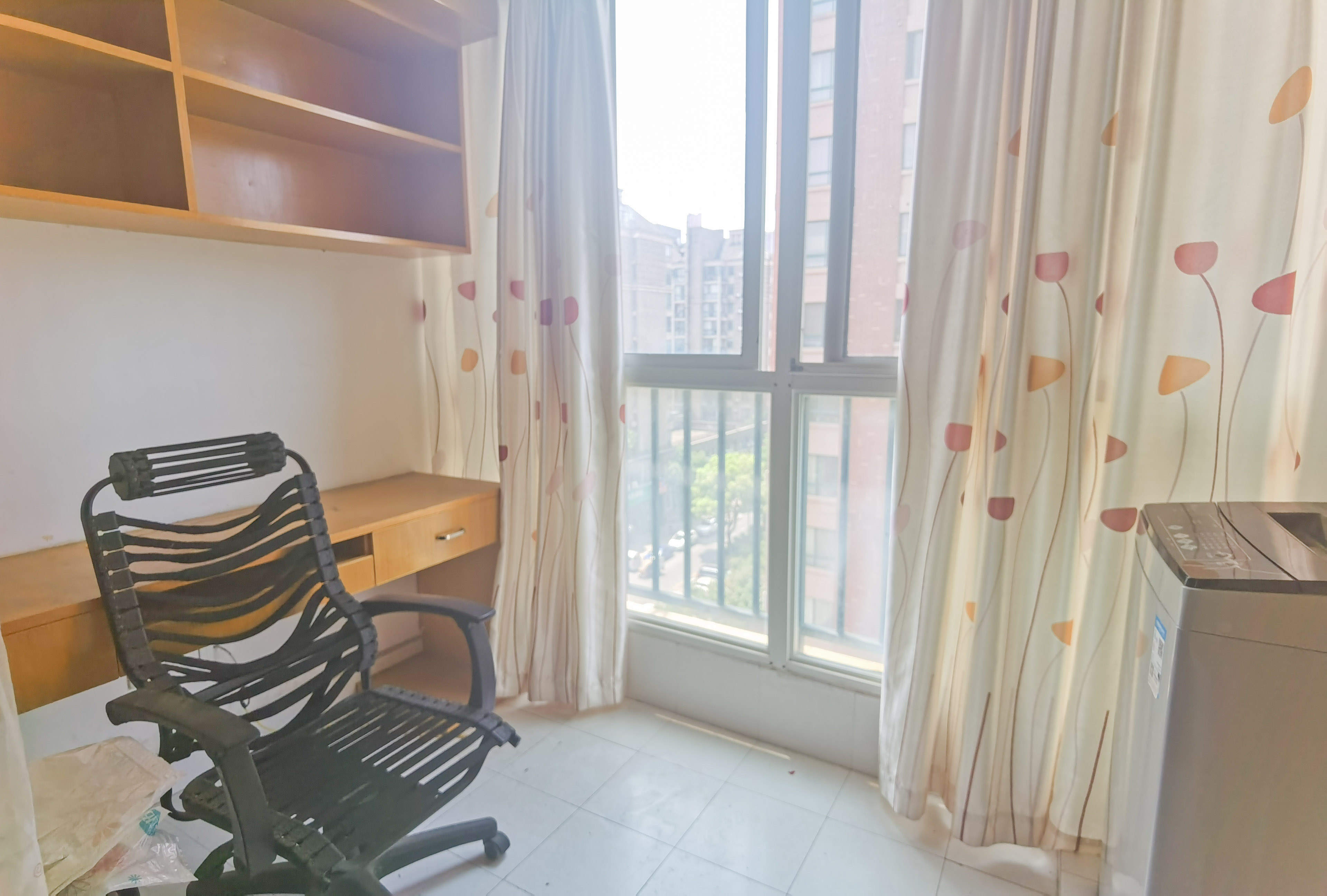 尚格名城花好悦园4期 2室2厅2卫 57.80万 尚格名城花好悦园4期 2室2厅2卫 57.80万客厅