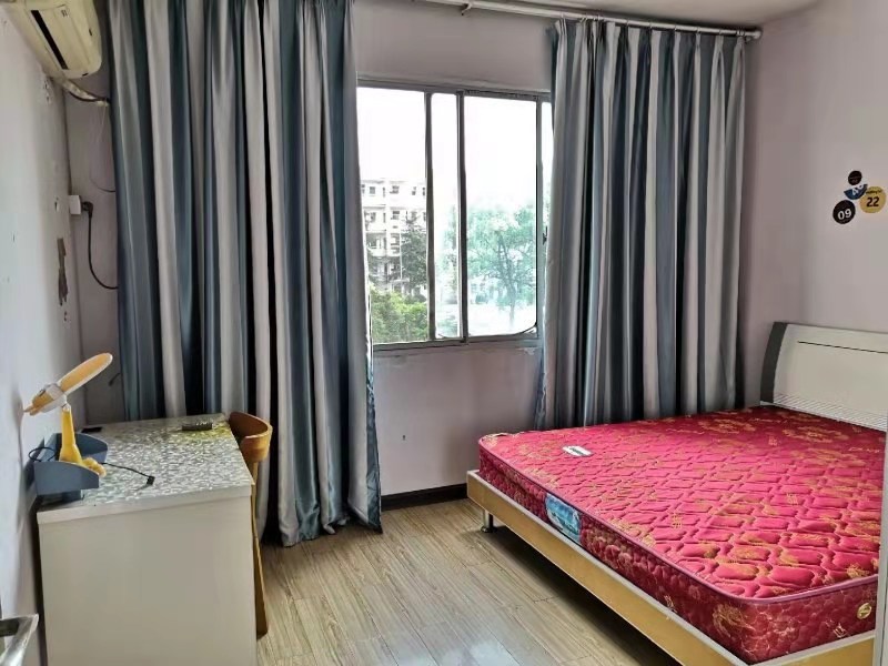 红旗北路散盘 3室2厅1卫 1200.0元/月 红旗北路散盘 3室2厅1卫 1200.0元/月户型图