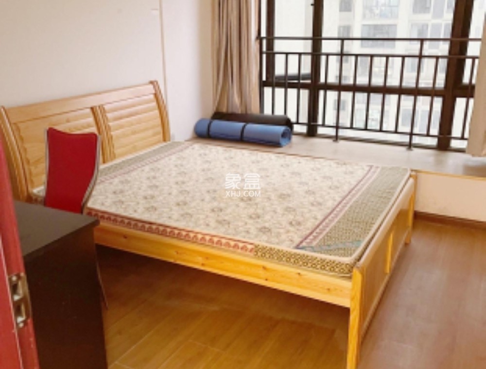 美的林城时代 6室2厅2卫 5500.00元/月 美的林城时代 6室2厅2卫 5500.00元/月室内图